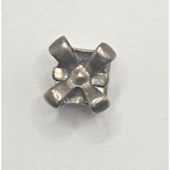 Silver Charm Present 925 J166 - Picture 3 of 5